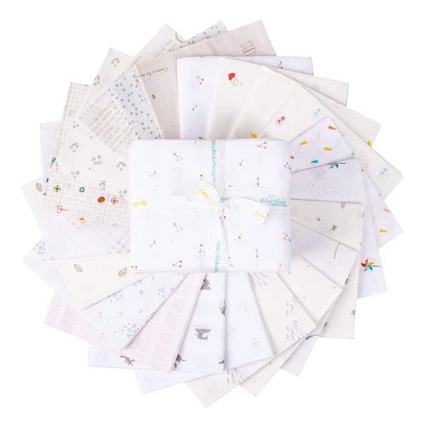 Hush Hush 3 Fat Quarter Bundle 2 Hush Hush 3 Fat Quarter Bundle - Image 2