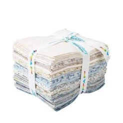 Expressions Batiks Breathe Fat Quarter Bundle