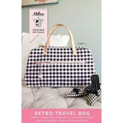 Melissa Mortenson Retro Travel Bag Pattern